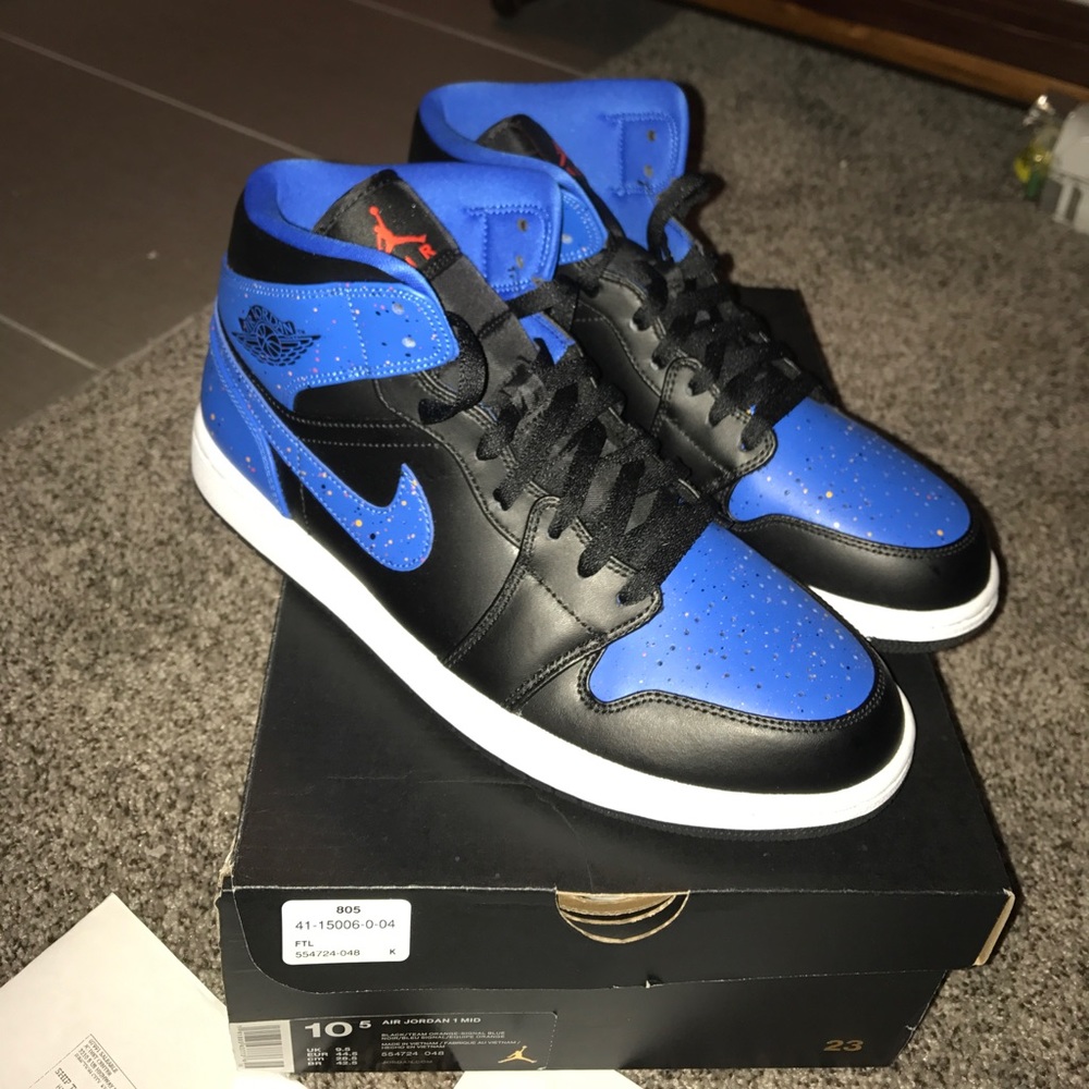 Jordan 1 blue black paint speckles
